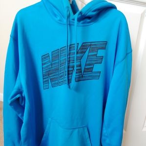 Nike pullover hoodie